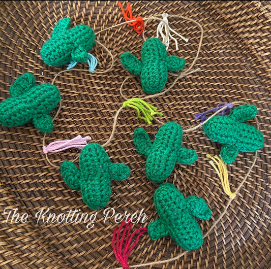 Cactus Garland, Crochet Cactus Banner, Fiesta, Succulent Decoration, Boho, Desert Home Decor