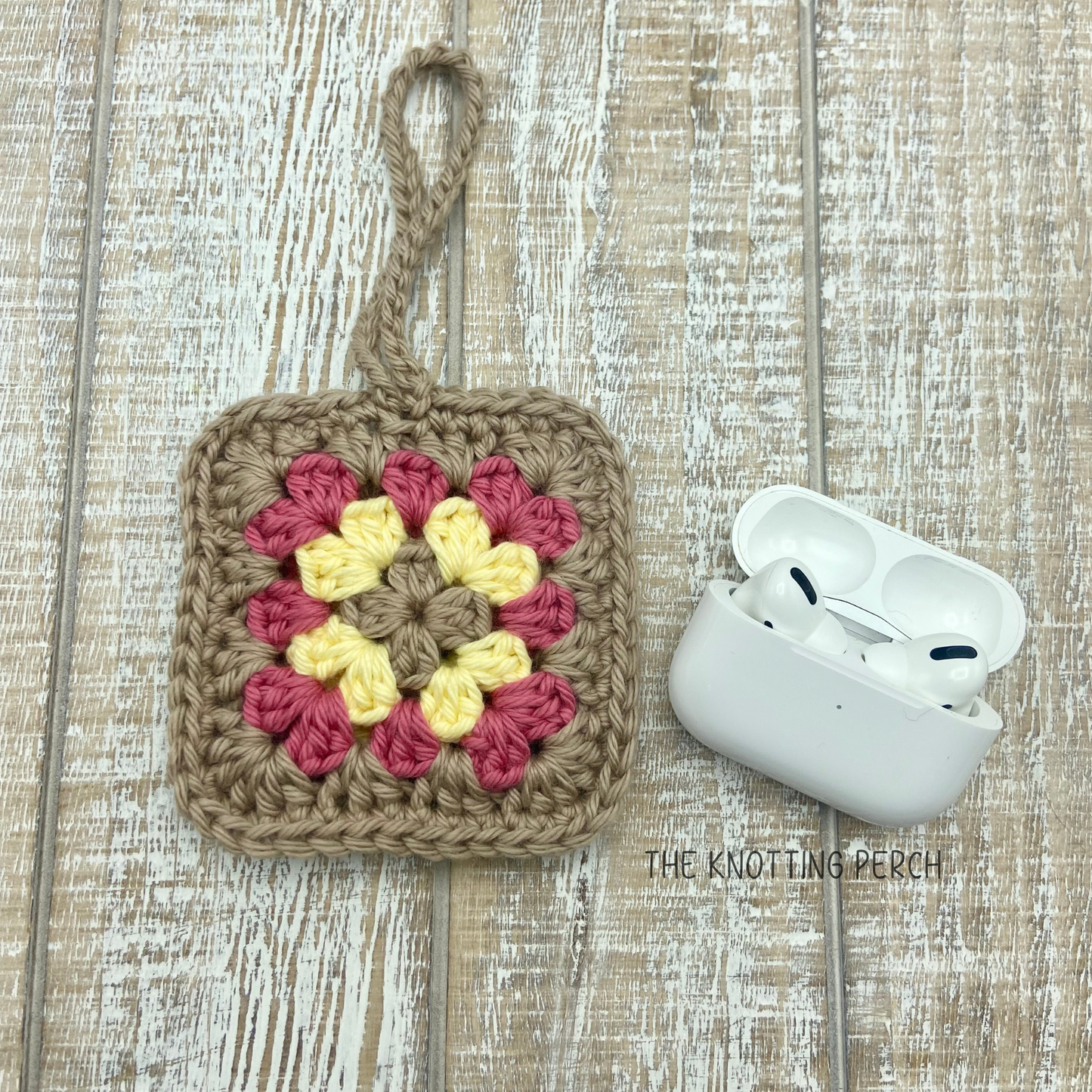 Mini Granny Square Airpods Case, Crochet Bag Charm, Granny Square Pouch Bag, Airpods Case Keychain